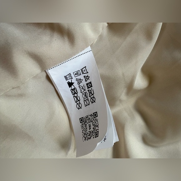 ZARA Girls Faux Fur Vest Cream Color Fall/Winter - size 8-9 - Picture 8 of 9